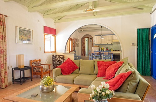 Argassi Villa | Exceptional villa with panoramic sea views. Secluded & convenient Large pool