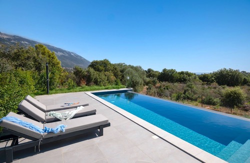 Karavados Villa | Experience the beauty of Kefalonia from Villa Antreas Mentoros