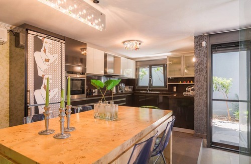 Athens City Centre Villa | Exquisite Legerna Villa | Villa Marella | 6 Bedrooms | Private Pool with.