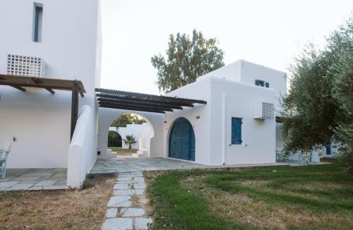 Ios Hotel | Far Out Village Hotel