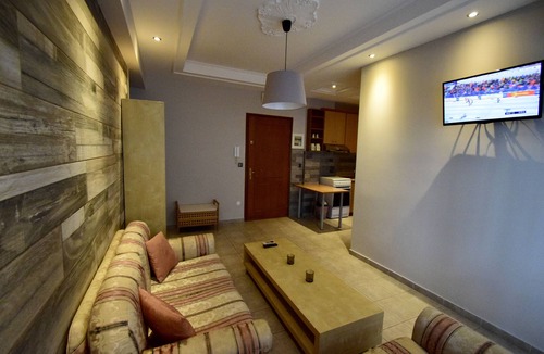 Stavroupoli Condo | Feeling home apartment