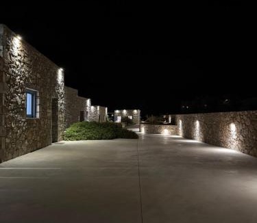 Schoinousa House | Filotimia