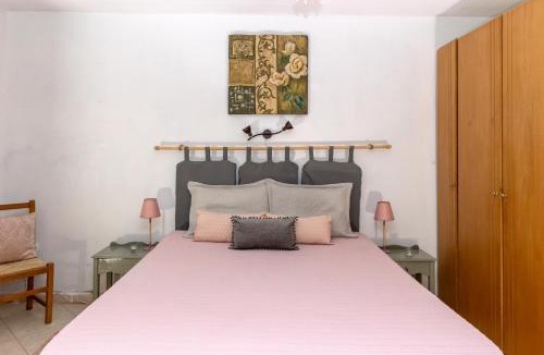Lavreotiki Apartment | Filoxenia Home 1