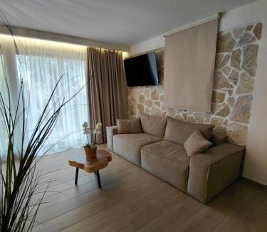 Anthousa Villa | Filoxenia Olive Garden luxury villas and suites