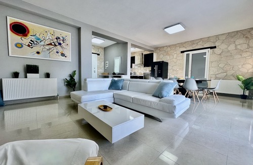 Kriopigi Villa | Four Seasons Eco Friendly Villa