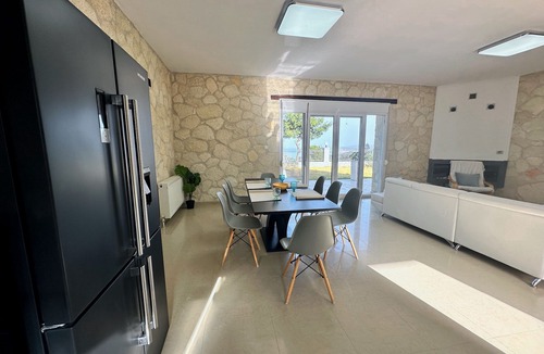 Kriopigi Villa | Four Seasons Eco Friendly Villa