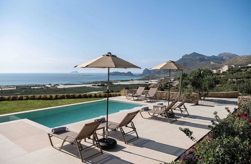 Limeniskos Villa | GG Villas Falassarna (Disability Access)
