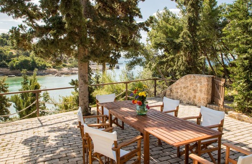 Agios Emilianos House | Grand Bleu Porto Heli Beachfront House