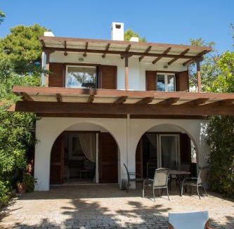 Agios Emilianos House | Grand Bleu Porto Heli Beachfront House