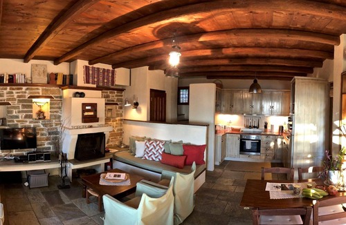 Agios Vlassios Villa | Great Pelion Villa | Villa Dioni | 2 bedrooms | Aghios Georgios