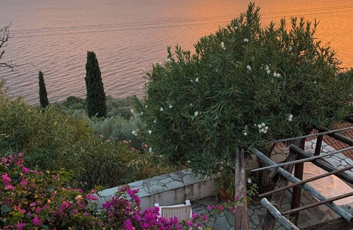 Glossa House | Greek house, south/west sea view, Palio Klima hamlet