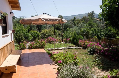 Dhris House | Guest house Dramountana both apartments