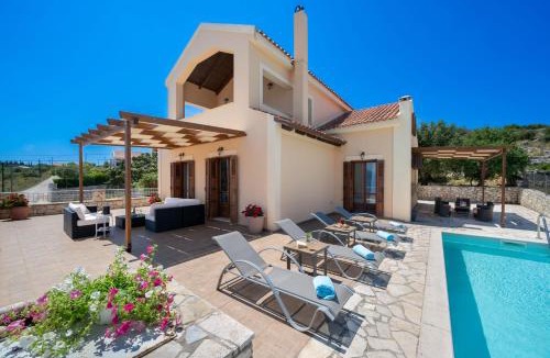 Katsarata Villa | Guiscardos Luxury Villa