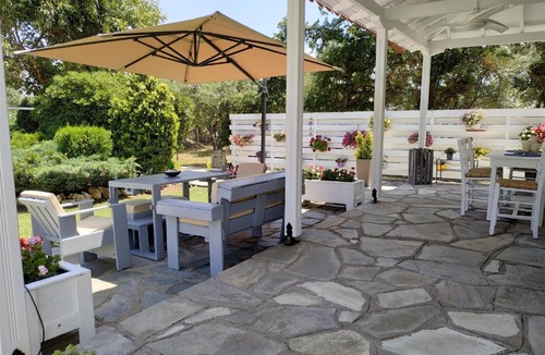 Ormos Panagias House | H&V Beachfront House in Trani Ammouda, Ormos Panagias