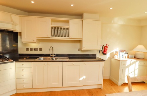 Sandsend Cottage | Harebell