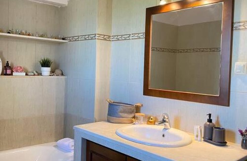 Paleros Apartment | Helen’s house