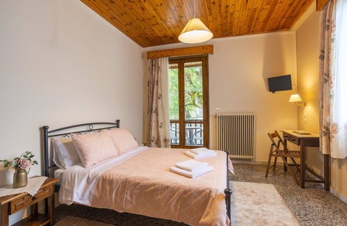 Mikro Chorio Hotel | Helidona
