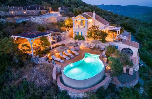 Evgiros Villa | Heliopetra Luxury Villa Lefkas