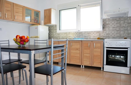 Pylos-Nestoras House | Helona Lux and cosy house with seaview and backyard
