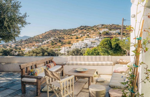 Apollonia House | #HH05 Sunset house in Apollonia