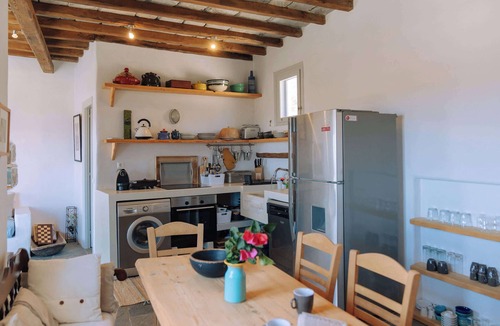 Sifnos House | #HH08 Scenic stone house in Exambela
