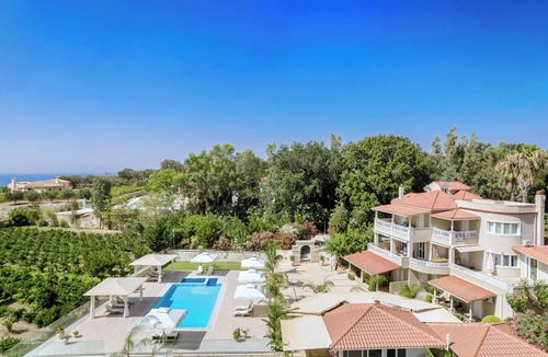 Spartia Villa | Hidden Gem Estate Kefalonia- Sleeps18 | Luxury villa,pool, sea&mountain views