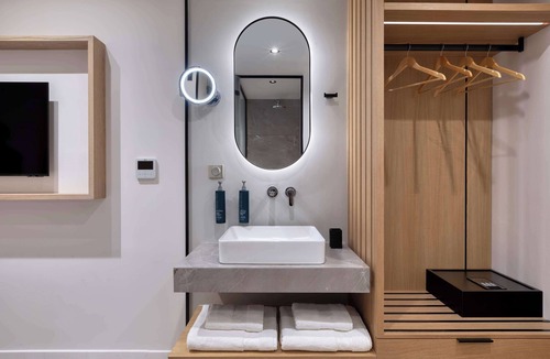 Kallithea Hotel | Hilton Garden Inn Athens Syggrou Avenue