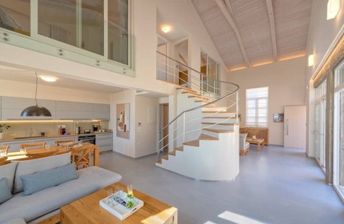 Halepa Villa | Hippocampo Waterfront Villa