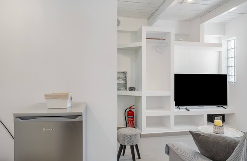 Kardamena House | Holiday Home 'Annasofos' with Sea View, Wi-Fi and Air Conditioning