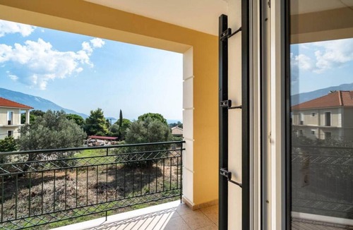 Spartia House | Holiday Home 'Casa Miranda' with Sea View, Wi-Fi and Air Conditioning