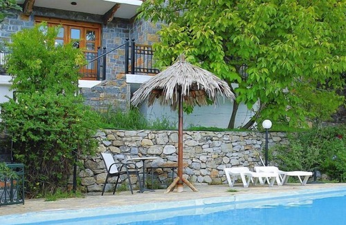 Prina House | Holiday home in Prina near Agios Nikolaos