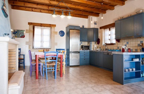 Pikris House | Holiday house Rethymno for 1 - 23 persons with 10 bedrooms - Holiday house