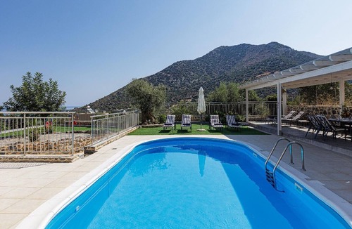 Vlichada House | Holiday house Roumeli for 1 - 7 persons with 3 bedrooms - Holiday house