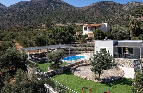 Vlichada House | Holiday house Roumeli for 1 - 7 persons with 3 bedrooms - Holiday house