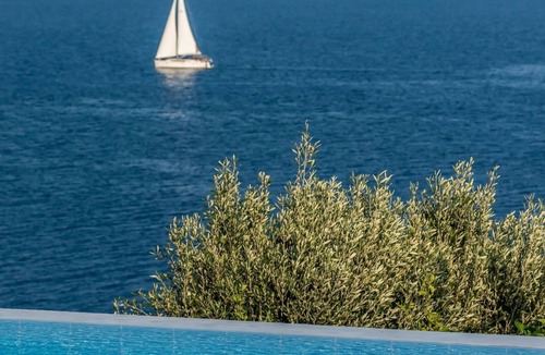 Evgiros House | Holiday house Sivota for 1 - 10 persons with 5 bedrooms - Holiday house