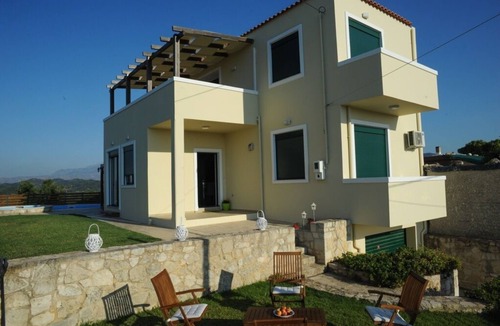 Xirokampi Villa | Holiday villa with private pool