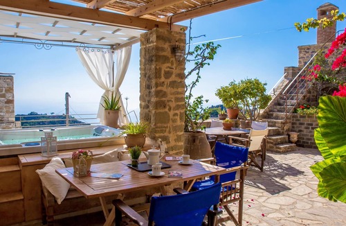 Anatoli House | Homerez - House 12 km away from the beach for 9 ppl. with jacuzzi at Anatoli