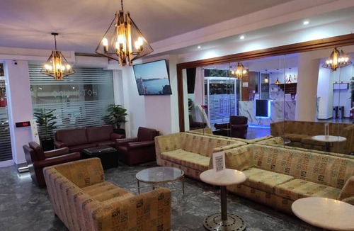 Omonia Hostel | Hostel ∙ 8 guests