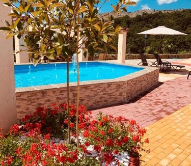 Sidirochori Hotel | Hotel Loggas
