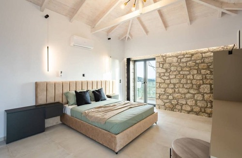 Lefktron House | House ∙ 2 bedrooms ∙ 4 guests