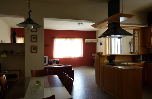 Ireon House | House Antoinet. Ireon Samos