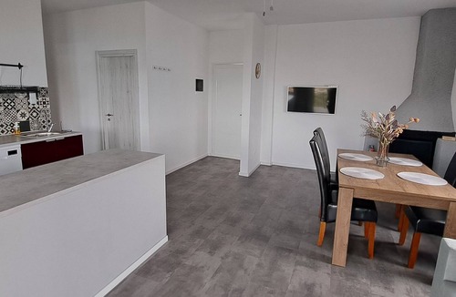 Salamis House | House by the sea