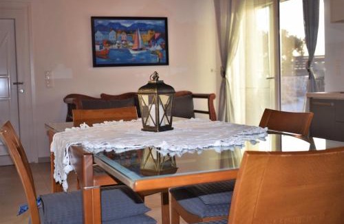 Livadia Villa | House Gylisma