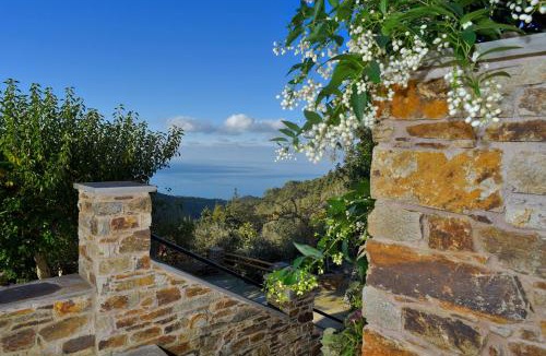 Ikaria House | House in Εndless green - Arethousa, Ikaria