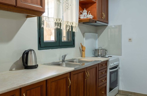 Zaros House | House Rachati