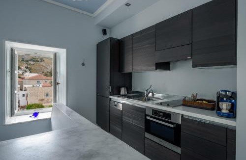 Hydra Apartment | Hydras Chromata