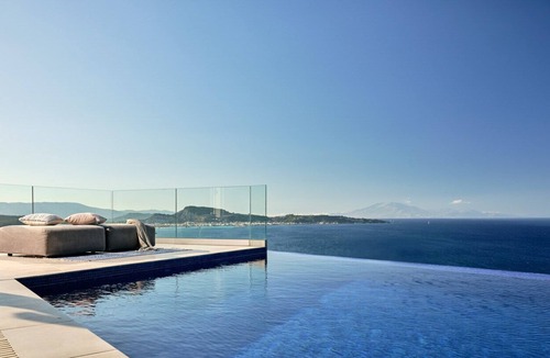 Argassi Villa | Iconic Ionian Mudita Villa