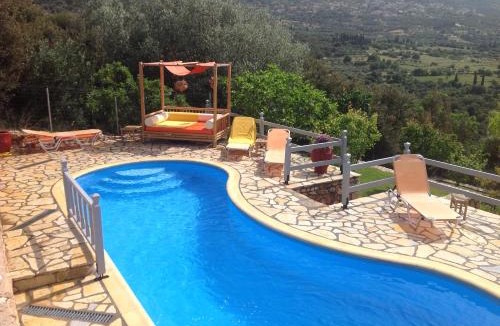 Argostoli Villa | Il Suo Paradiso