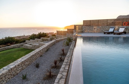 Falassarna Villa | Indoor & outdoor Jacuzzi ★ Heated pool ★ Sauna ★ Falasarna