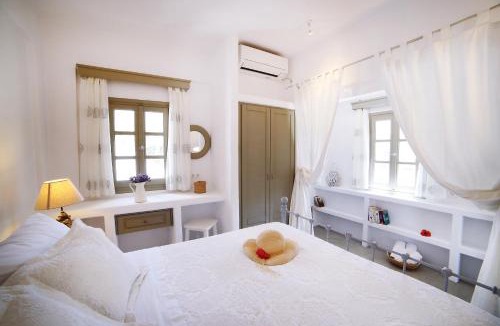 Ios Apartment | Island House Hotel
